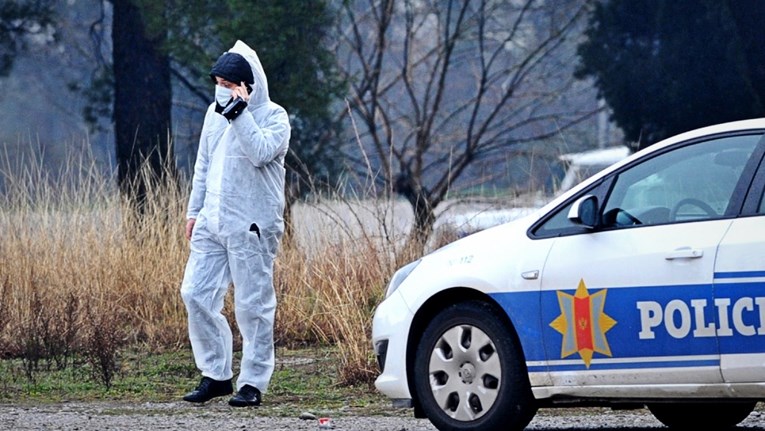 Со нож избол психијатар во Црна Гора затоа што не му издал дозвола за оружје