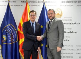 Тошковски на средба со амбасадорот на Шпанија, Рафаел Соријано Ортиз