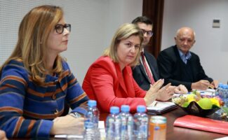 Божиновска на средба со раководството на МЕПСО, ЕСМ и МЕМО: во фокусот состојбата и проблемите на претпријатијата