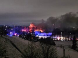 (Видео) Товарен авион се урна во близина на аеродромот во Вилнус: едно лице загина, неколку се повредени