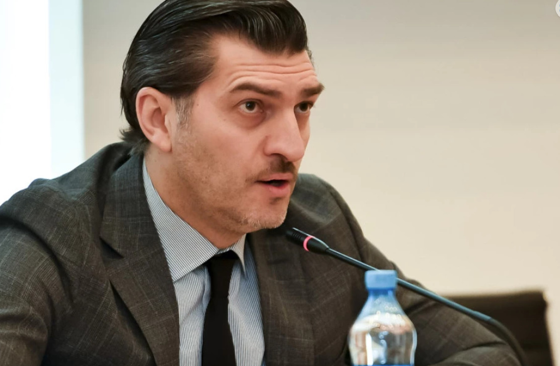 Владејачката партија во Грузија номинираше поранешен фудбалер за претседателски кандидат
