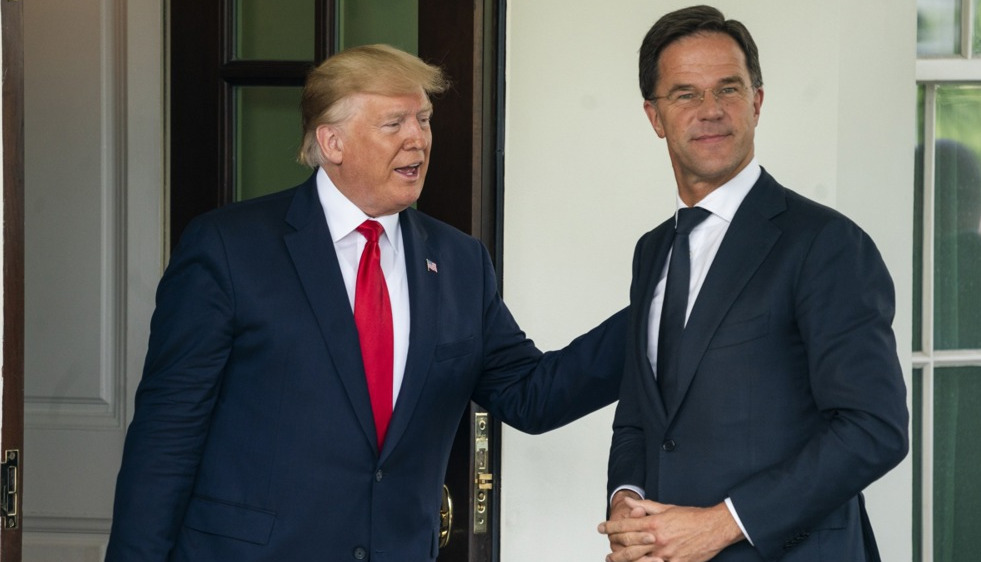 Генералниот секретар на НАТО разговараше со Трамп на Флорида