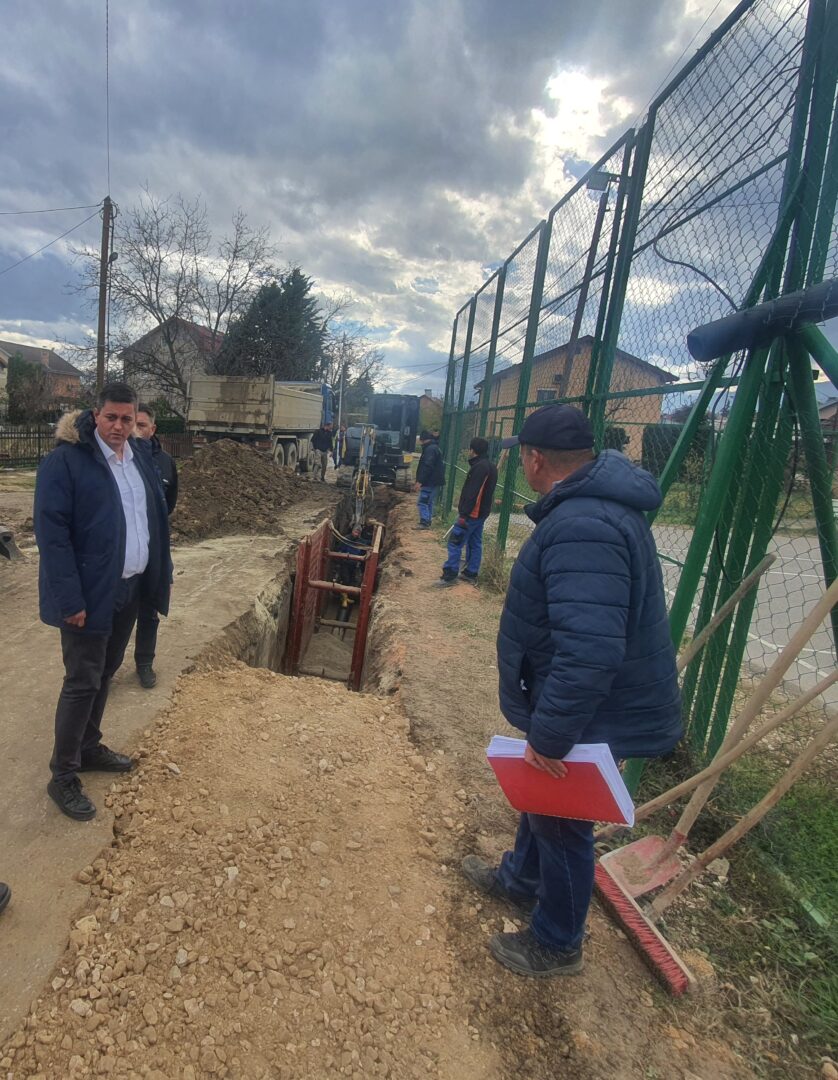 Интензивно се работи на фекална канализација за дел од Кадино