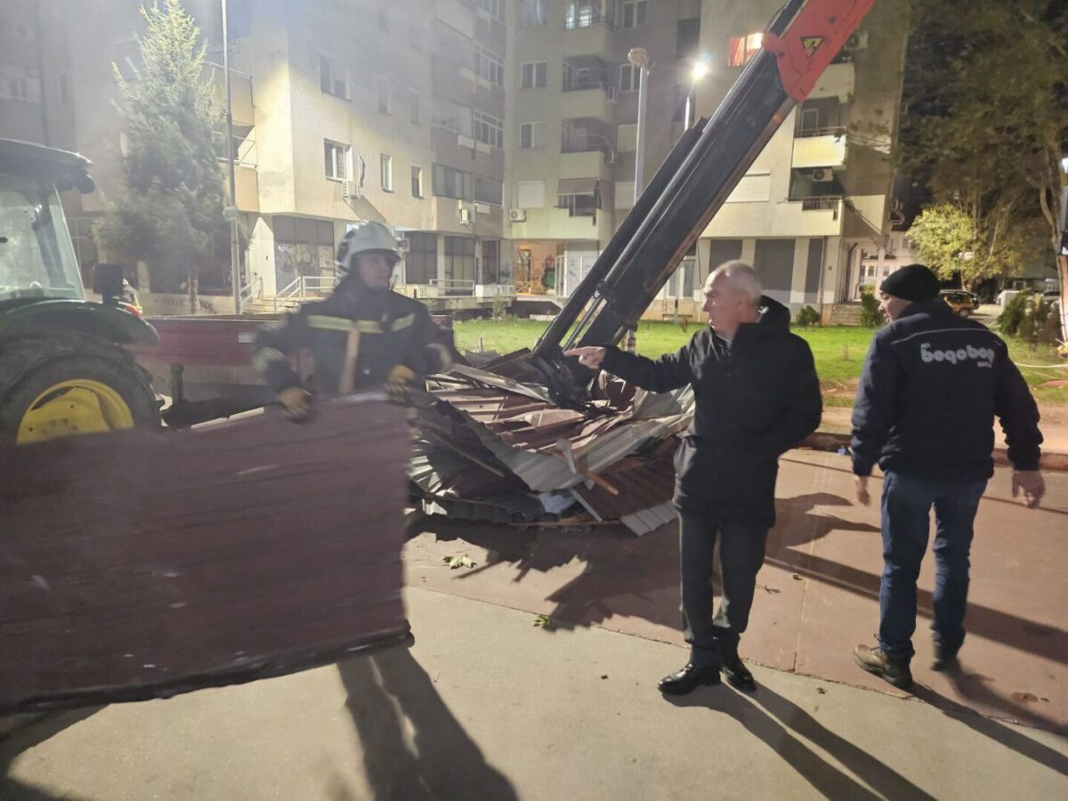 Силен ветер ја зафати Битола: на неколку локации предизвикани штети