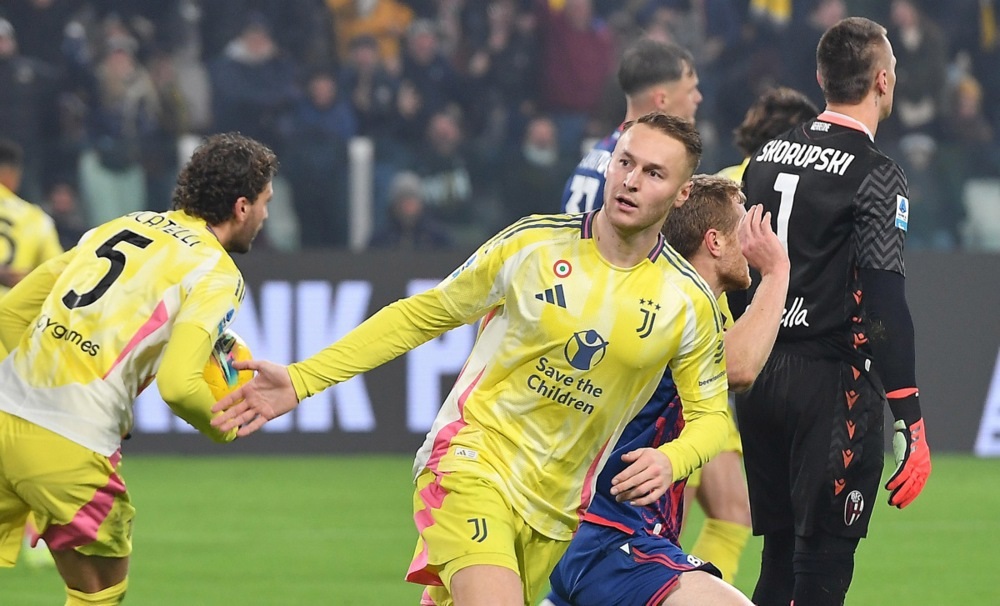 (Видео) Тијаго Мота исклучен, Мбангула во 93.минута го спаси Јуве од пораз против Болоња