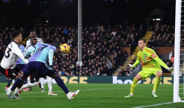(Видео) Фулам го запре Арсенал, спектакуларни завршници во Ипсвич и Лестер