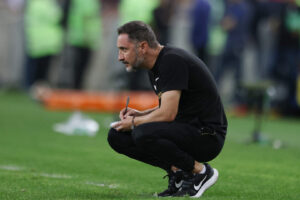 Вулверхемптон има нов менаџер