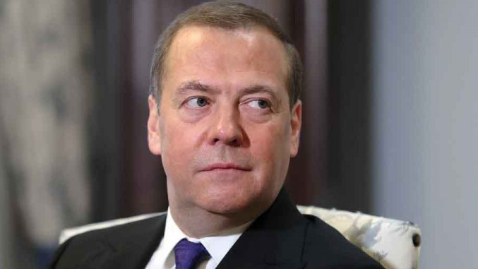 Медведев: Русија е подготвена за разговори со Украина доколку Киев ја препознае реалноста на теренот