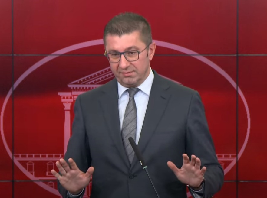 Мицкоски ќе прифати минимална плата од 450 евра ако се усогласат работодавачите и работниците
