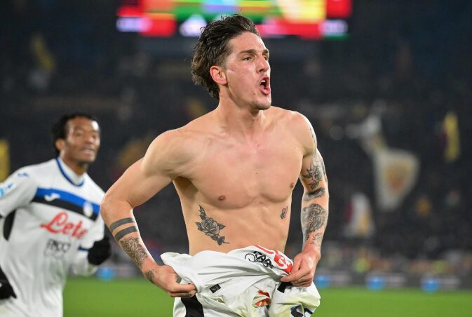 Навивачите на Рома со порака за Заниоло: Предавник, го.но без чест