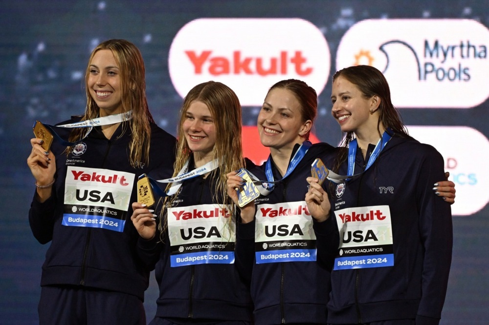 Првиот ден паднаа седум светски рекорди на Мундијалот во Будимпешта