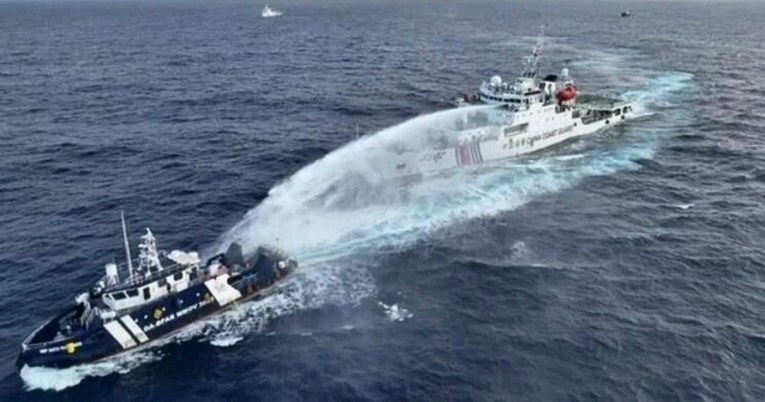 САД, Јапонија и Филипините спроведуваат вежби во Јужното Кинеско Море