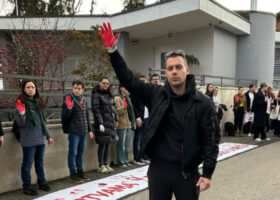 Актерот кој доби отказ затоа што го критикуваше Вучиќ: „Поддршка за студентите и од Загреб“
