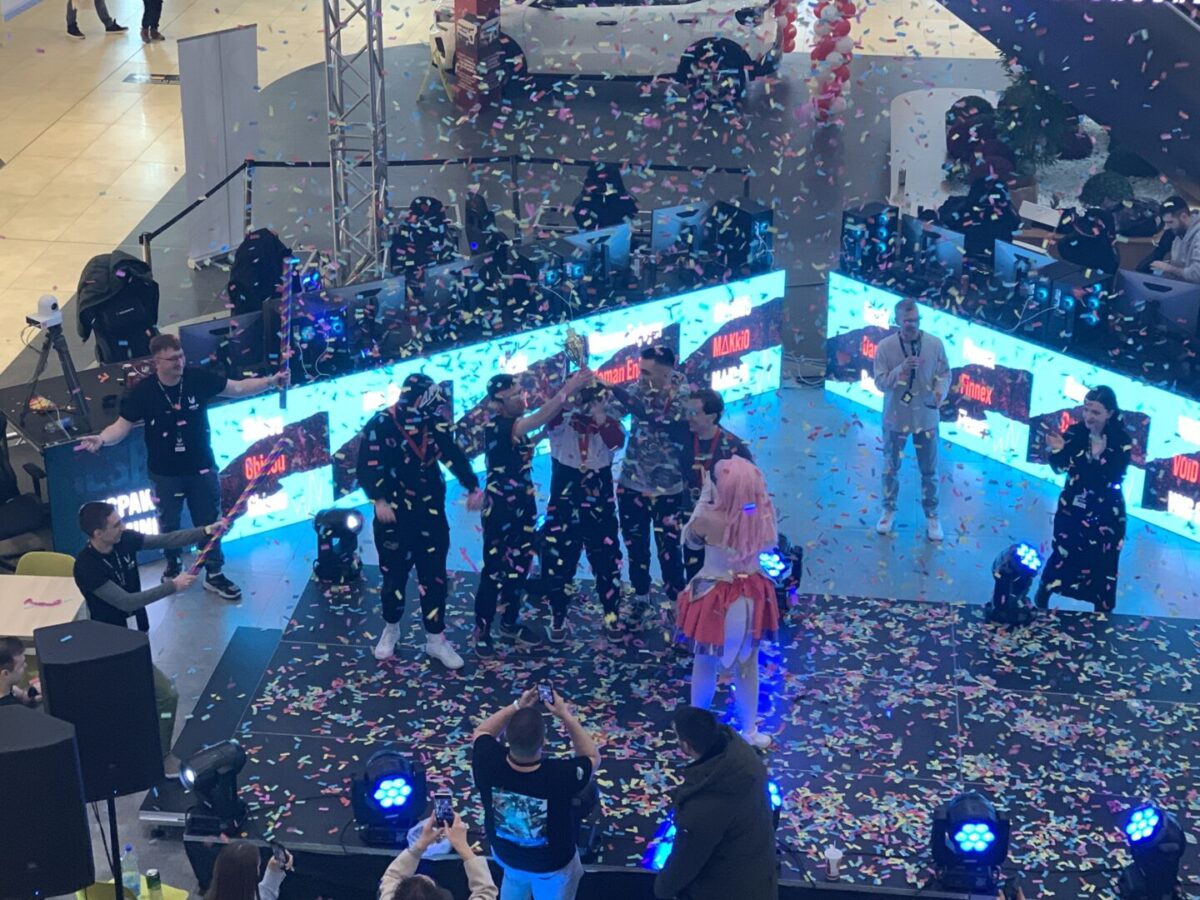 Анхоч и Комикс МК викендов го организираа најголемото гејмерско доживување во Македонија „LEVEL UP EXPERIENCE”