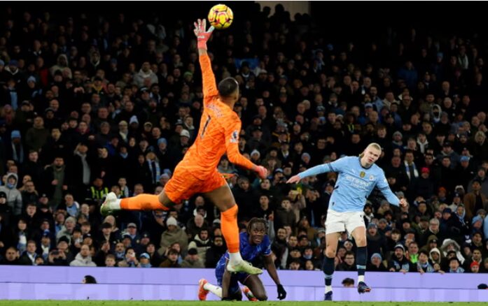 (Видео) Санчез ги честеше „граѓаните“, Сити го победи Челзи