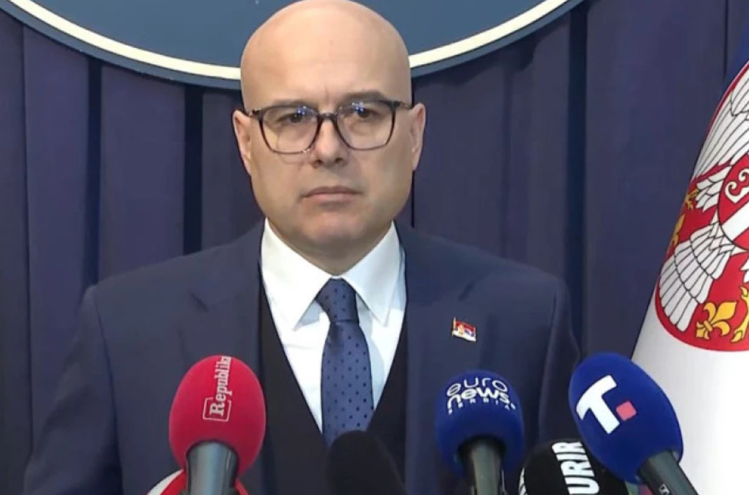 Вучевиќ: Србија мора да оди напред, државата не смее да пропаѓа поради несреќата во Нови Сад