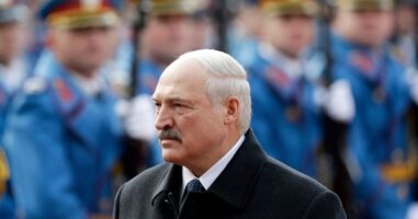 Лукашенко го „освои“ седмиот мандат