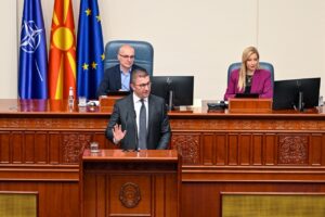 Мицкоски: Минималната плата ќе биде онаа што ќе ја договорат работниците и работодавачите