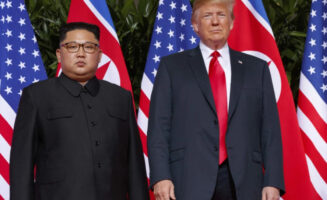Трамп: Имам намера да се сретнам со Ким Џонг Ун, тој е паметен човек