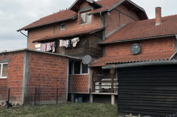 Oсуммина уапсени во Брчко поради трговија со деца: вклучен и Европол