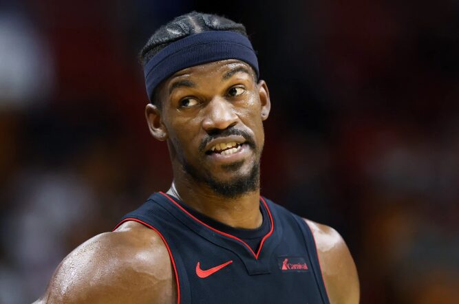 Батлер ќе прифати трејд само во Феникс Санс