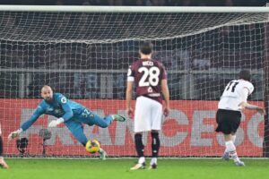 (Видео) Брилијантниот Вања Милинковиќ-Савиќ го фрли Милан на колена