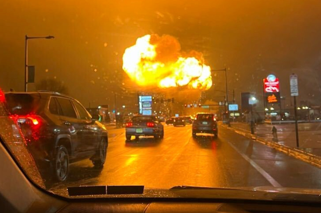 (Видео) Нова авионска несреќа во САД: експлодираше медицински авион, нема преживеани