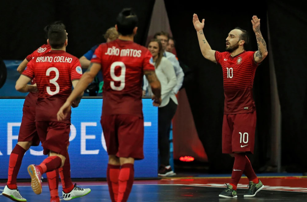 Играчот со најмногу трофеи на сите времиња кариерата ја продолжува во Смедерево