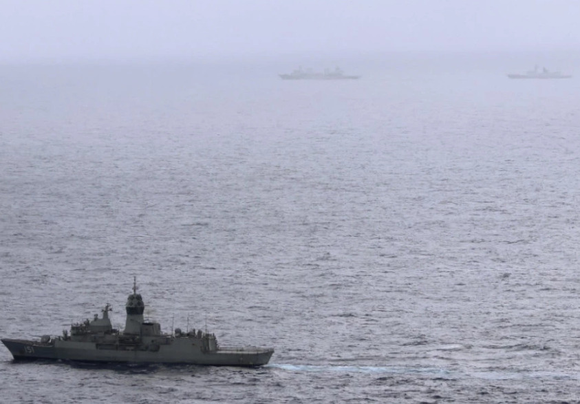 Маршрутите на летови се сменија поради кинеските воени вежби во близина на Австралија
