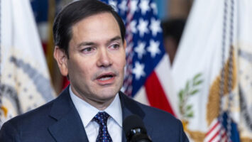 Рубио: Кинеското влијание врз Панамскиот канал претставува закана, ситуацијата статус кво е неприфатлива