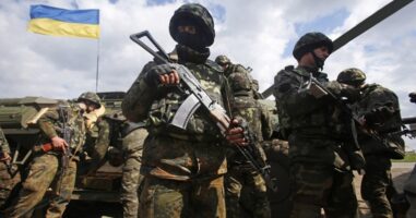 Русите: Украинците испраќаат дополнителни тенкови во Курск, како и чешки и канадски платеници