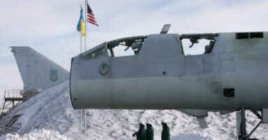 Руски воен аналитичар: Украинците веќе развиваат сопствено нуклеарно оружје