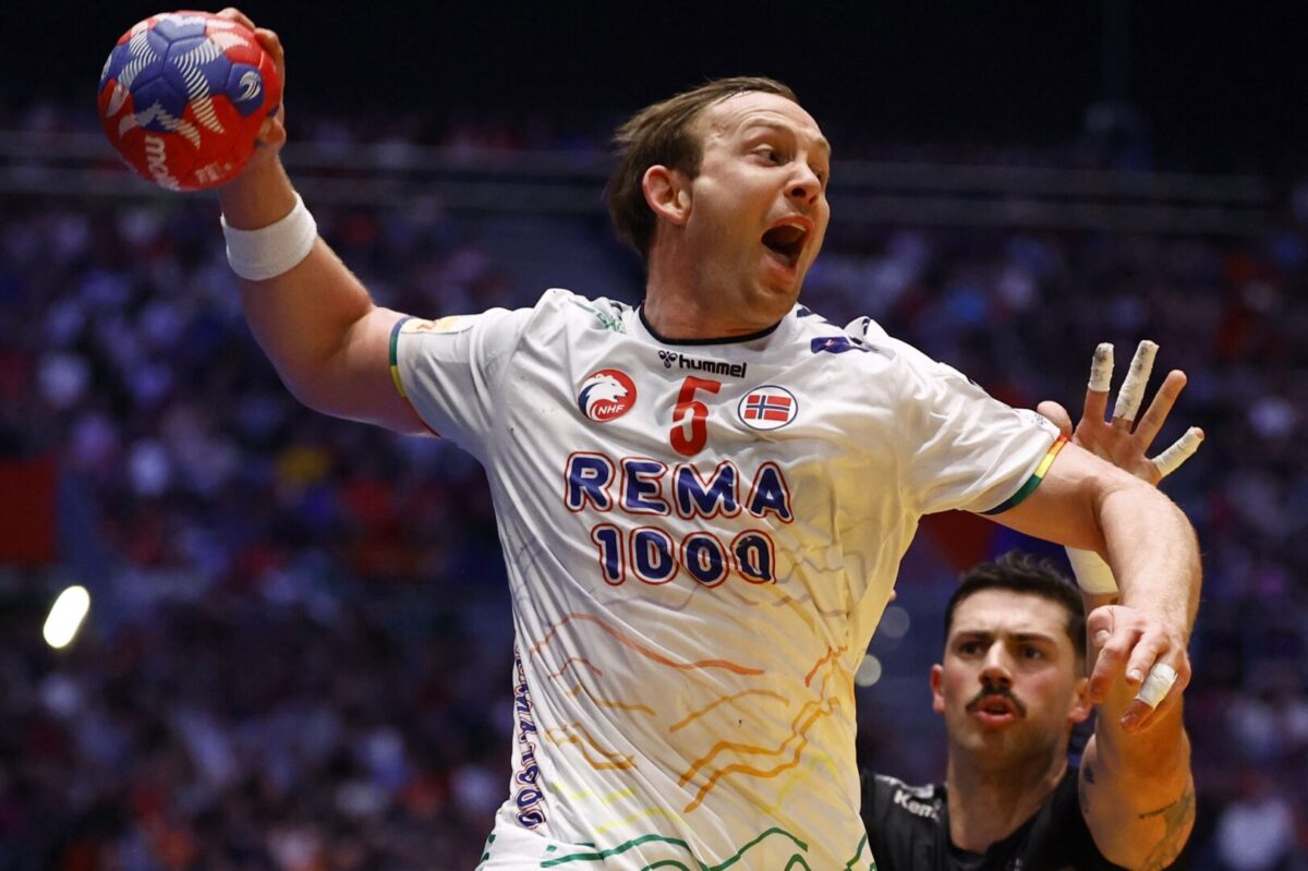 Сандер Сагосен се врати во Алборг