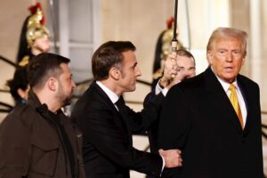 Француски извори: Трамп сакаше да ја откаже средбата со Зеленски, Макрон реши сè