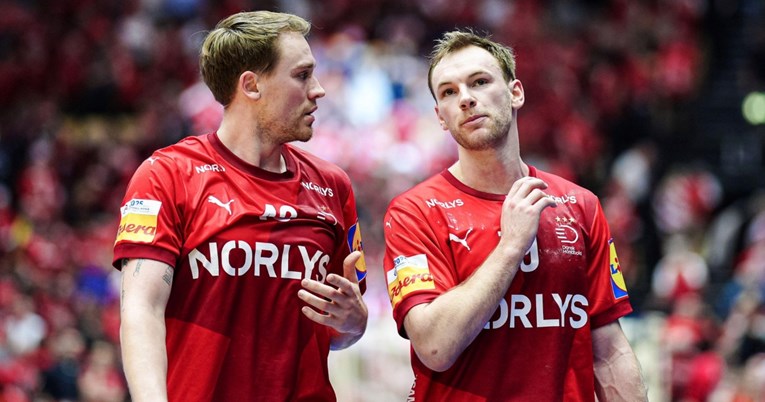 Фуксе Берлин ќе гради „дрим тим“ околу Гидсел