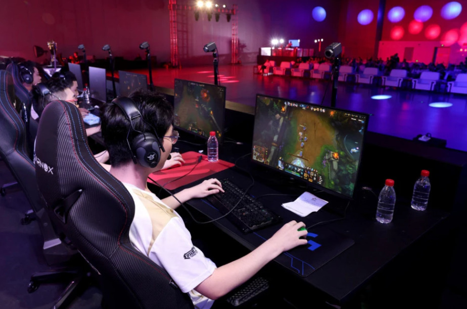 Цело натпреварување само за нив: Олимпијадата за eSport започнува, еве кога и каде ќе се одржи
