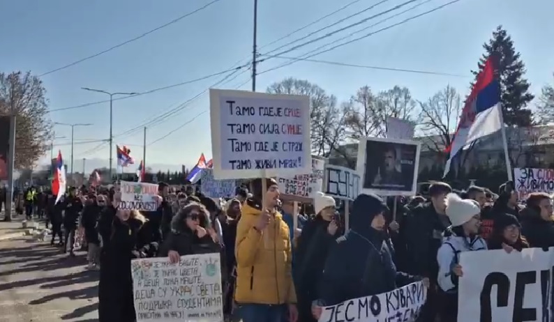„100 дена – 0 одговори“: Блокади низ Србија и повик за големи демонстрации по повод трагедијата во Нови Сад