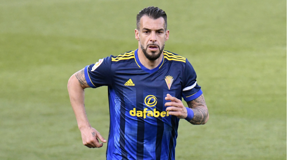 Алваро Негредо замина во пензија