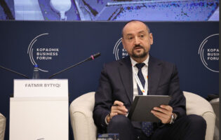 Битиќи на „Копаоник бизнис форум“: Западен Балкан не смее да остане заробен во поделби и недоверба