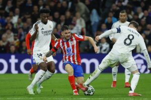 (Видео) Реал стекна минимална предност над Атлетико, Арсенал го прегази ПСВ во Ајндховен