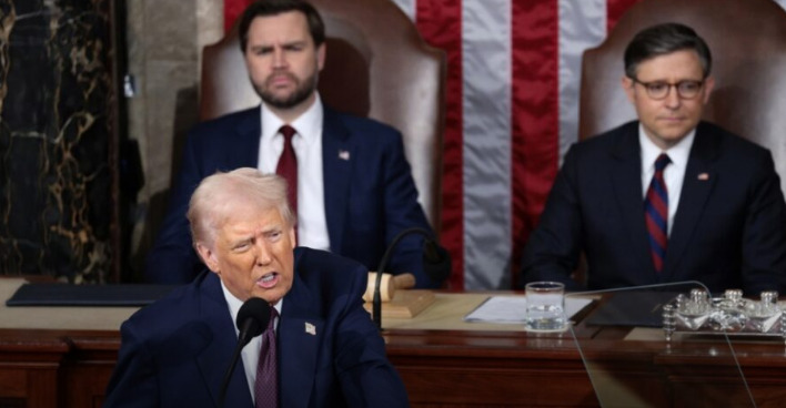 (Видео) Трамп му се обрати на Конгресот: „Американскиот сон е незапирлив“