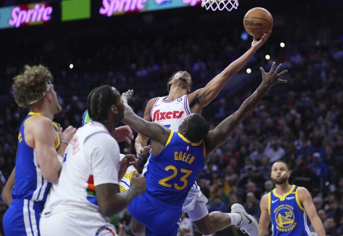 (Видео) Фила ги победи Вориорс – Грајмс со личен рекорд, Кари заби по пауза од шест години