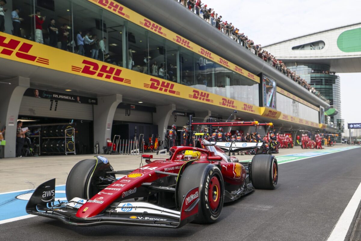 Возачите на Ферари и Гасли дисквалификувани по трката во Кина