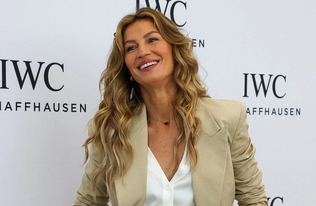 Еден месец по породувањето облече костим за капење и воодушеви со изгледот: дали е таа најзгодната мајка