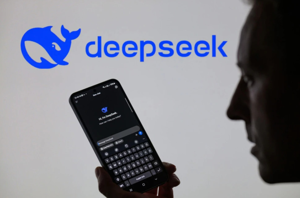 Кинеска двојна игра: DeepSeek споделува кориснички податоци со TikTok?