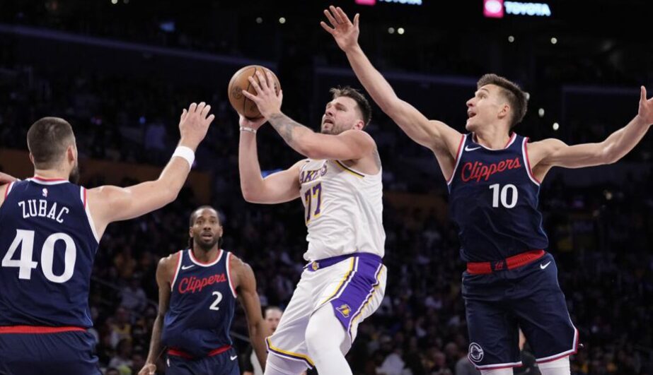 Лејкерси повторно ги победија Клиперси