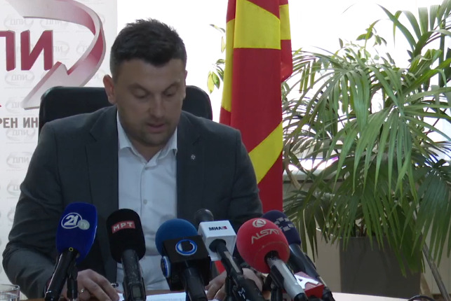 Маркети, аптека и големи увозници на овошје и зеленчук затворени поради непочитување на владините мерки за маржите