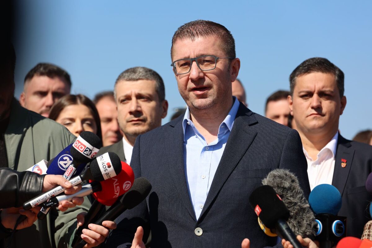 Мицкоски инспириран да бара уште евтини пари како унгарските поради огромниот интерес: Бизнисот ни е гладен
