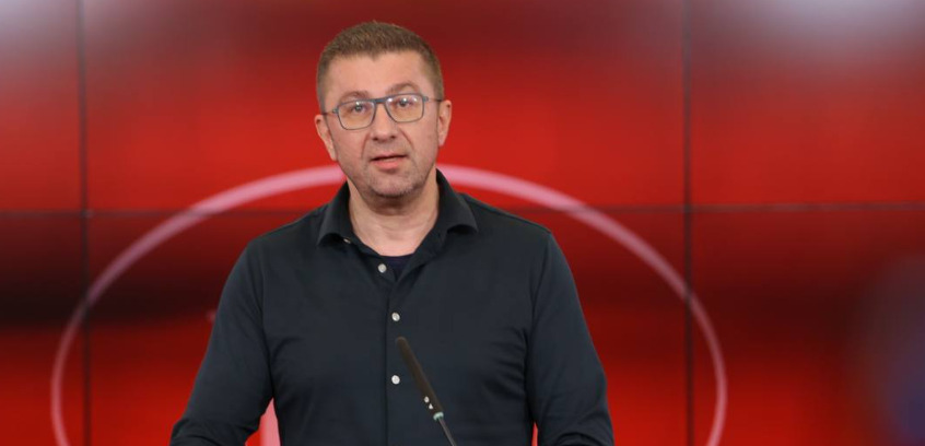 Мицкоски ќе ги посети повредените во Клиничкиот центар „Мајка Тереза“ Скопје