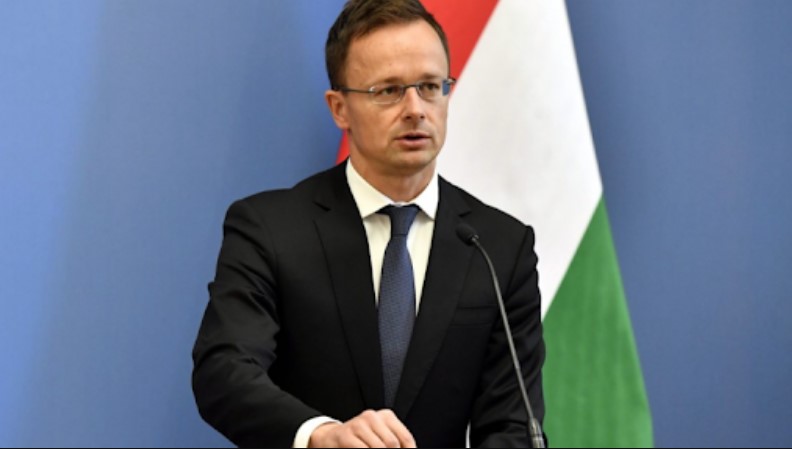 Сијарто: Украина не може да стане членка на ЕУ пред земјите од Западен Балкан